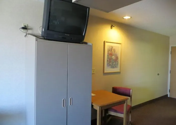 Hotel Red Lion & 2*